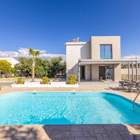 Villa Alexelio Argaka